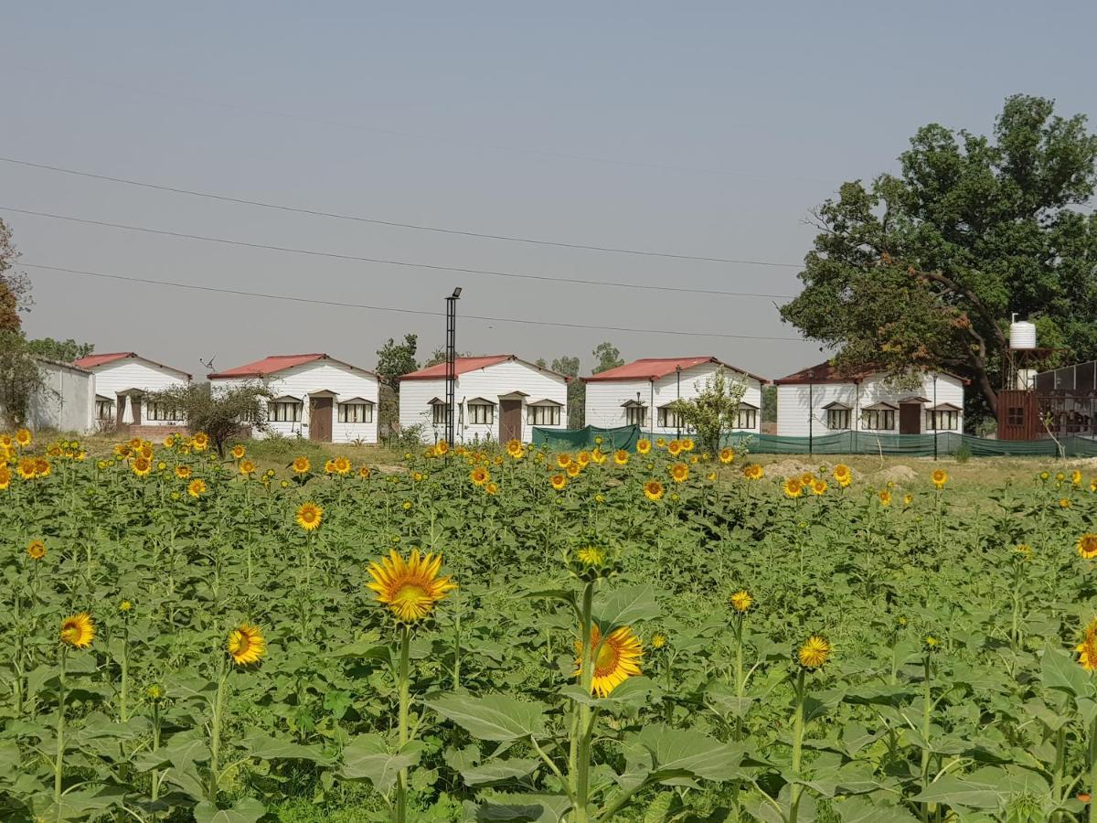 Living Green Farms อัลลอฮาบาด ภายนอก รูปภาพ